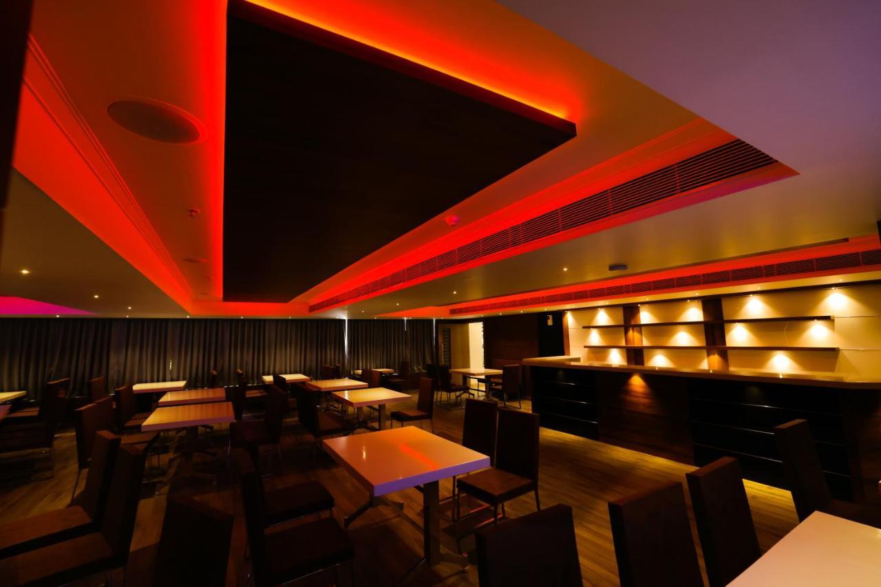 Hotel Kkm International Thiruvananthapuram Esterno foto