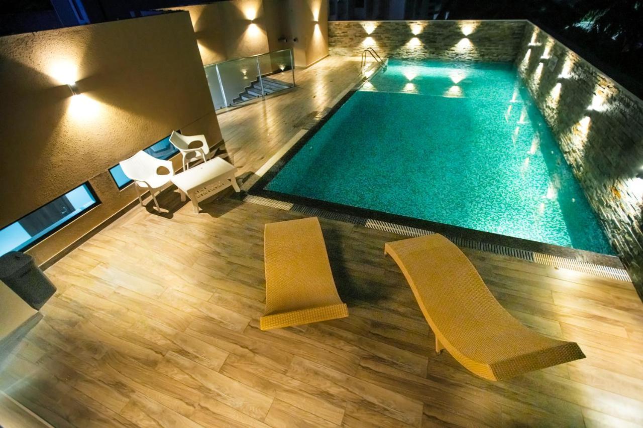 Hotel Kkm International Thiruvananthapuram Esterno foto